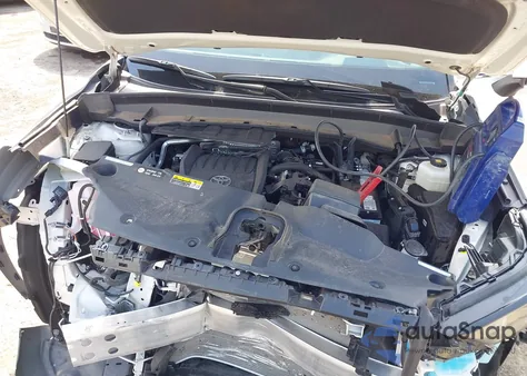 2024 Toyota Grand Highlander Platinum from USA, damaged, VIN 5TDAAAB57RS015864